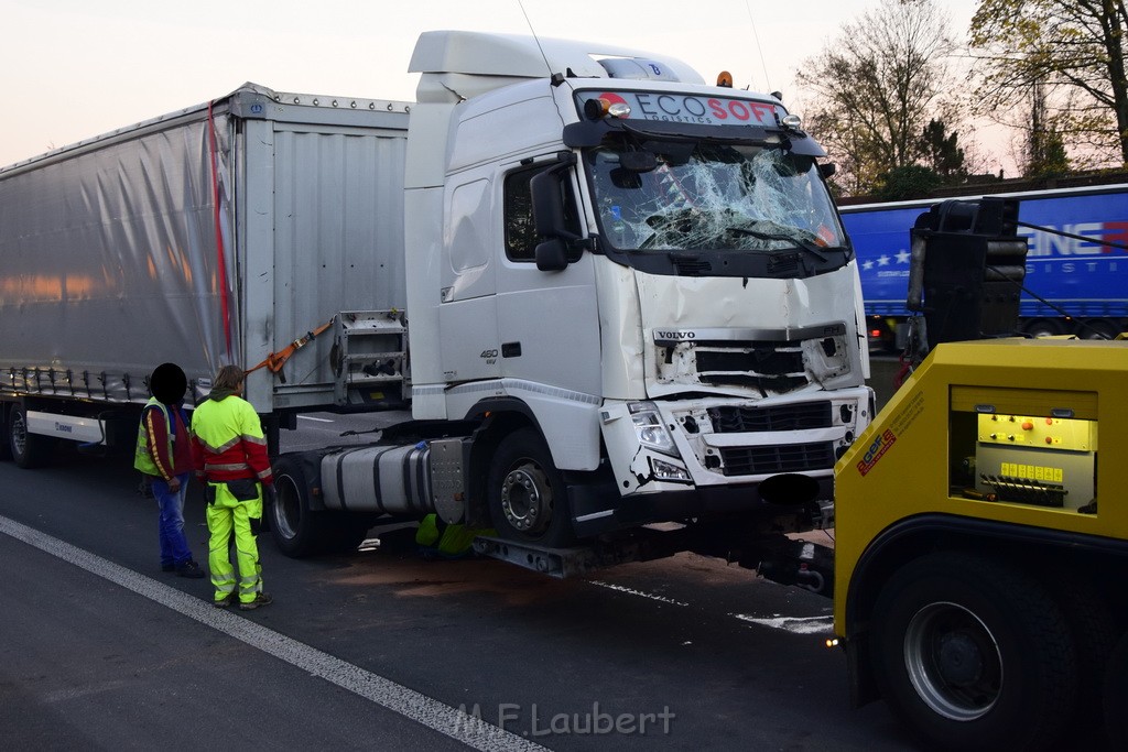 VU LKW A 4 Rich Aachen hinter Rodenkirchener Bruecke P47.JPG - Miklos Laubert